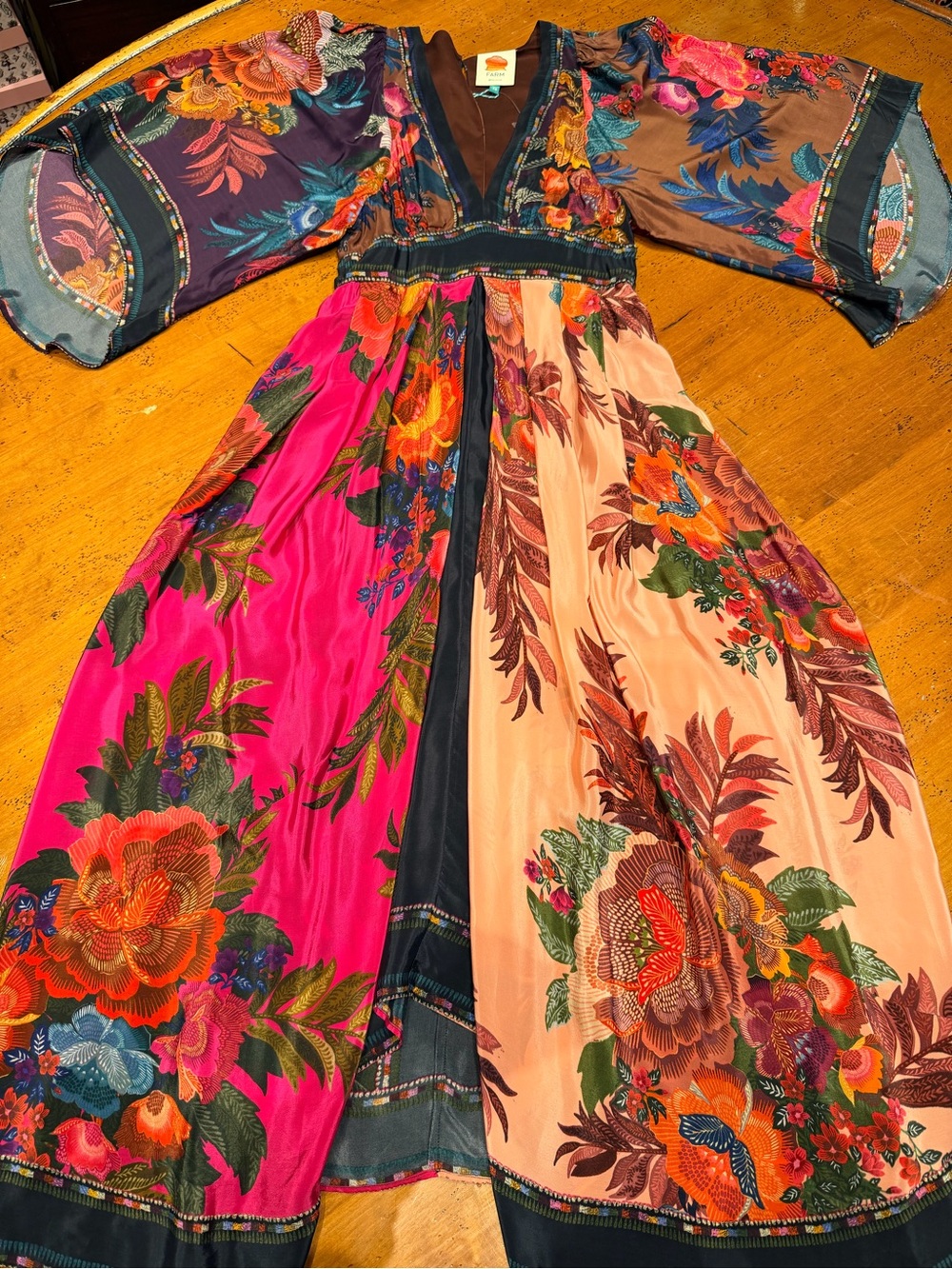 Farm Rio. Multi-Color Floral Maxi Dress NWT - Picture 6 of 8